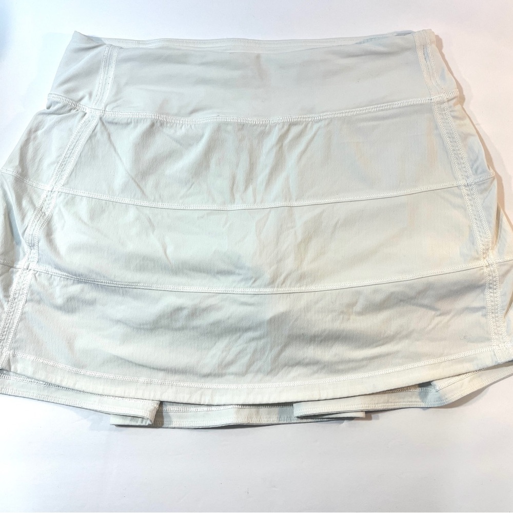 lululemon athletica White Skirt/Skort